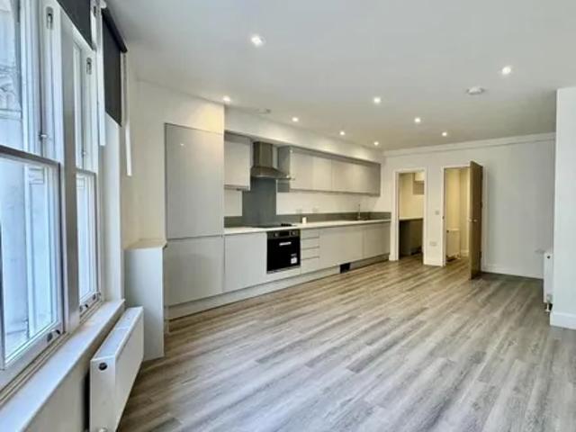 6 Earl's Court Gardens, London, SW5 0TR, United Kingdom | 3 bed apartment for rent #140543778 | Rentberry