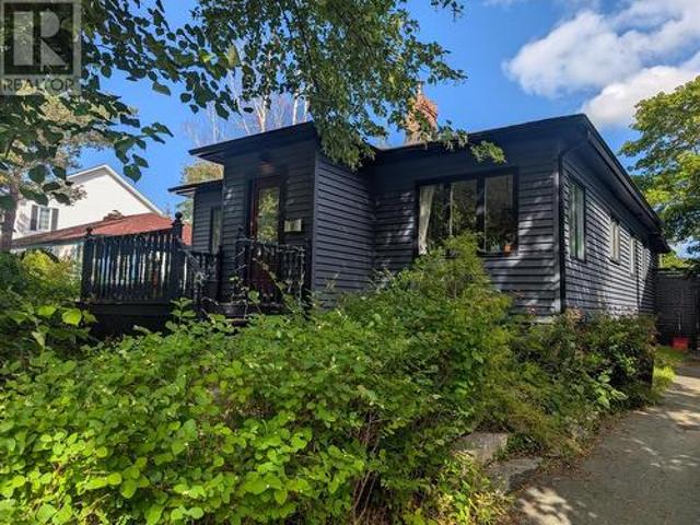 6 Elm Place, St. John'S, NL, A1B 2S5 house for lease | Listing ID 1303 | Royal LePage