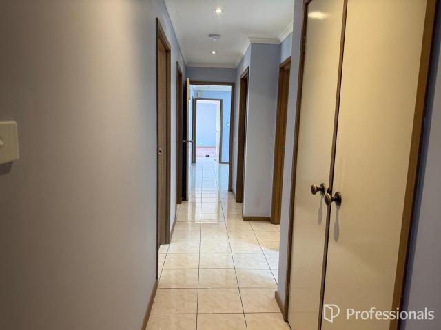 6 Fergus CtSydenham VIC 3037, Australia