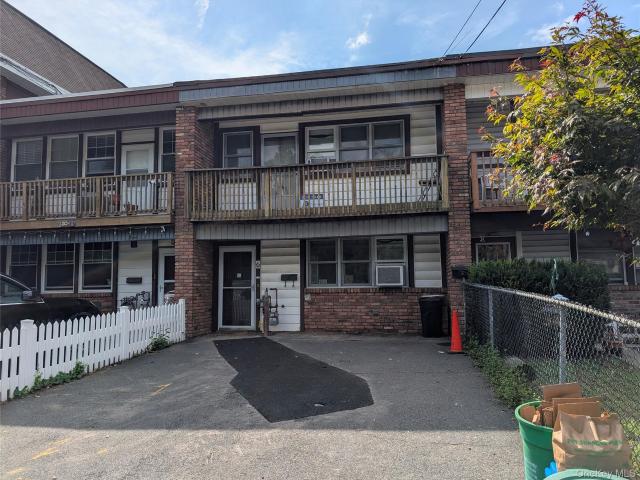6 Ferracane Place