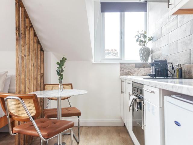 6 Finsbury Park Road, London, N4 2JZ, United Kingdom | Studio apartment for rent #170843530 | Rentberry
