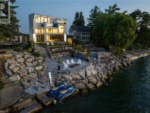 6 Firelane 11A Street, Niagara On The Lake, ON, L0S 1J0 house for sale | Listing ID 40862 | Royal LePage