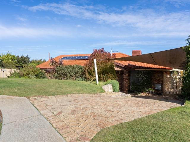 6 Flint CourtLeeming WA 6149, Australia