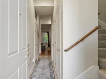 6 Flora Lane