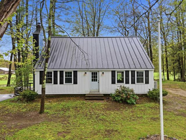 6 Forest Lane