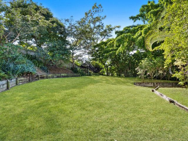 6 Garden Street West Gladstone, QLD 4680