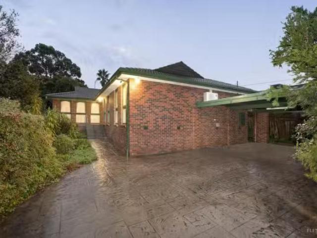 6 Gelea Crescent, Vermont South VIC 3133 House Auction
