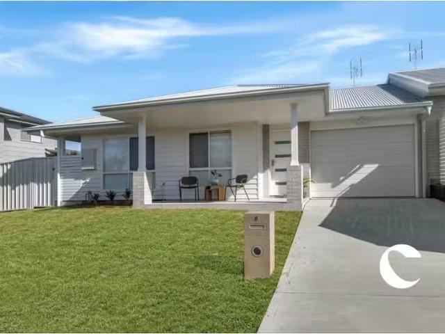 6 Glauca Street, Fletcher House for rent Listed by Emily Farr.
