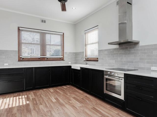 6 Glebe Street, Alberton SA