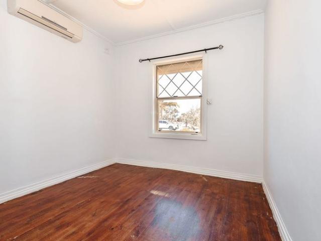 6 GOODMAN STREET, WHYALLA SA 5600