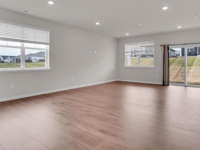 6 Grand Overlook Drive