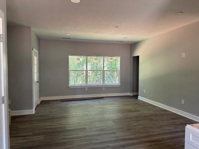 6 Graham Ridge Rd