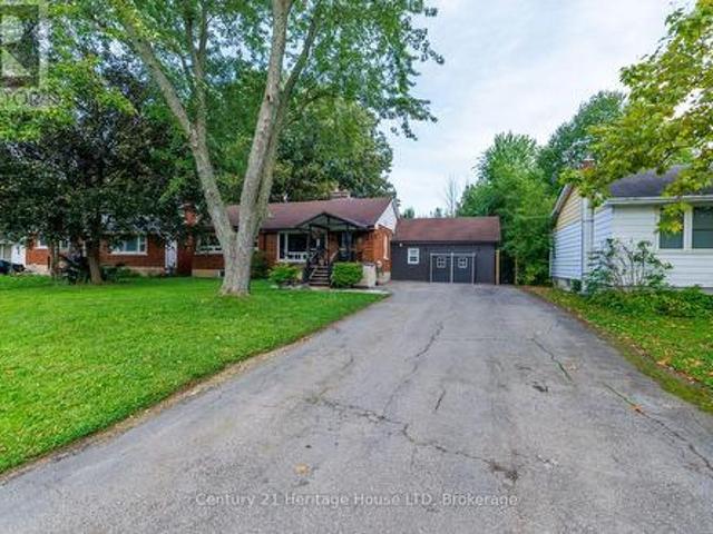 6 Greenock Circle, St. Catharines Western Hill, ON, L2S 1B4 house for sale | Listing ID X13781 | Royal LePage
