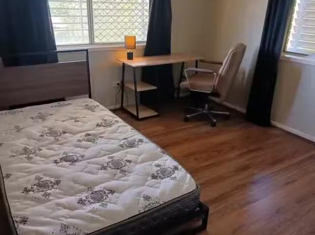 6 Huon Court, Lawnton, QLD 4501