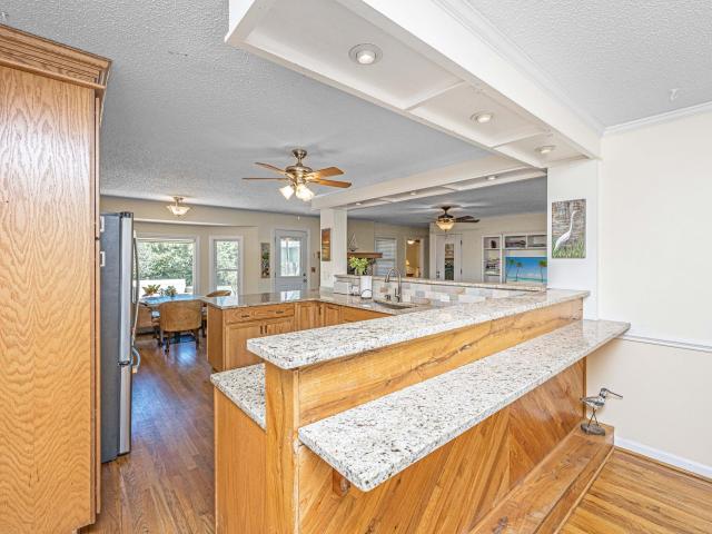 6 Hunters Forest Drive