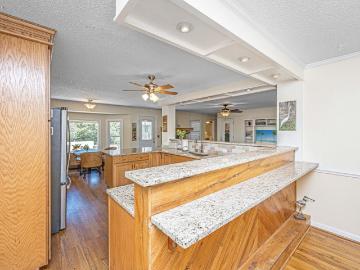 6 Hunters Forest Drive