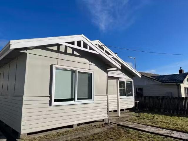 6 Hurst, QUEENSTOWN, TAS 7467 House for Rent