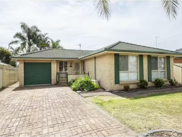 6 Harrier Place, Claremont Meadows House for rent Listed by P.