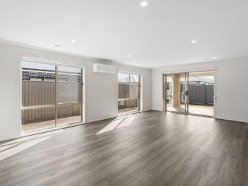 6 Hayward Street, Lara