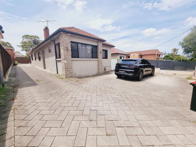 6 hoskins avenue bankstown nsw house for rent lj hooker
