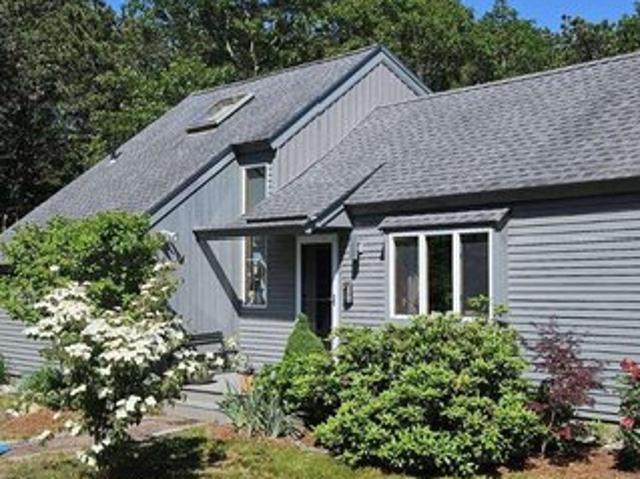 6 Hopkins Way, North Truro, MA 02652