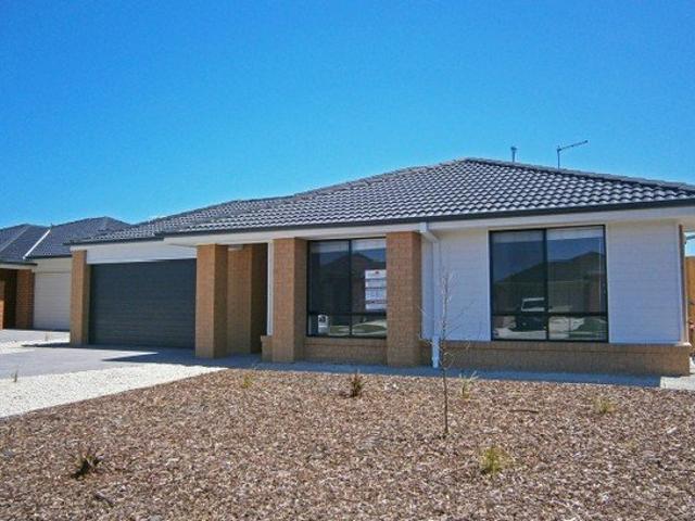 6 Horatio Court, Portland