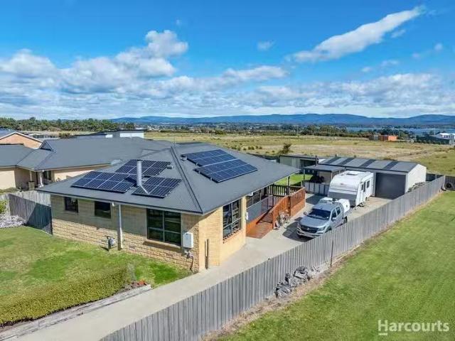 6 Illusion Way, George Town, TAS 7253