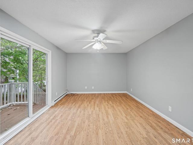 6 Irving Place Unit 2B, Danbury, US, CT