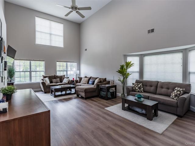 6 Julia Cir, Unit 6, Middle Island, NY 11953 | MLS #989571