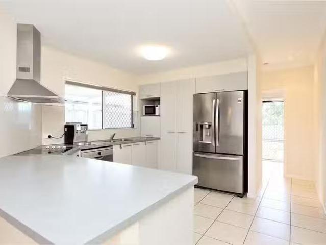 6 Julia Percy Close, Bentley Park, QLD 4869