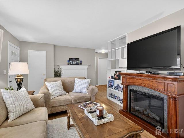 6 Jasko Ct, South Amboy, NJ 08879 | MLS #2614 R