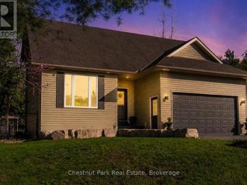 6 Johnston Street, Muskoka Lakes Medora, ON, P0B 1J0 house for sale | Listing ID X13169 | Royal LePage