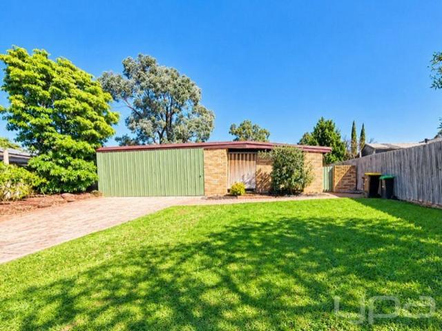 6 Kallista Place, MELTON WEST