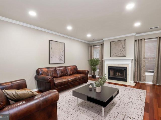6 Kanon Court