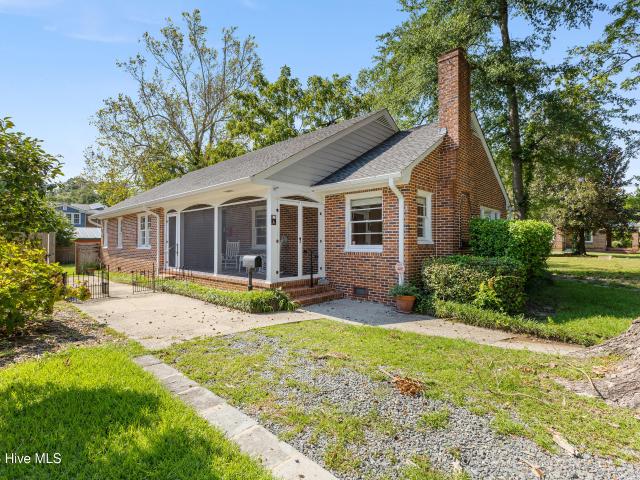 6 Keaton Avenue