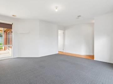 6 Kensington Grove