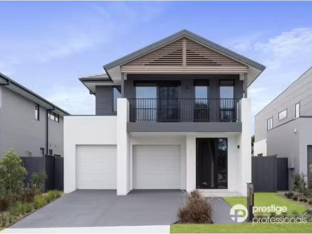 6 Keys Parade, MILPERRA House for rent Listed by Gemma Hird o.