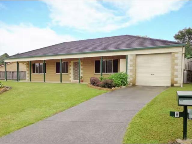 6 Kingfisher Close, BOAMBEE EAST House for rent Listed by Cel.