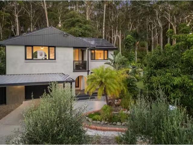 6 Kipling Drive, Bateau Bay House for rent Listed by Olivia L.