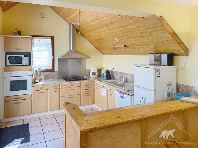 SOUS OFFRE 6 kms de Saint Lary L'intemporelle de Guchen maison de Type T5