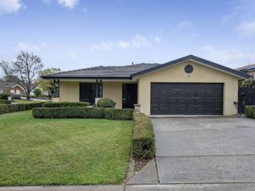 6 Leven Street, Amaroo