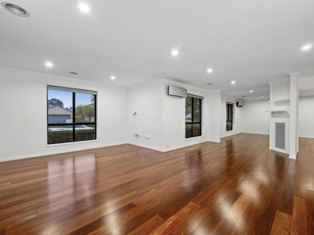 6 Leven Street, Amaroo