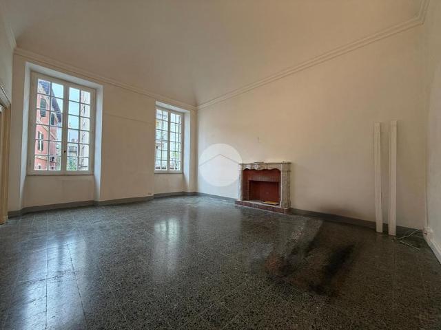 6 locali in affitto