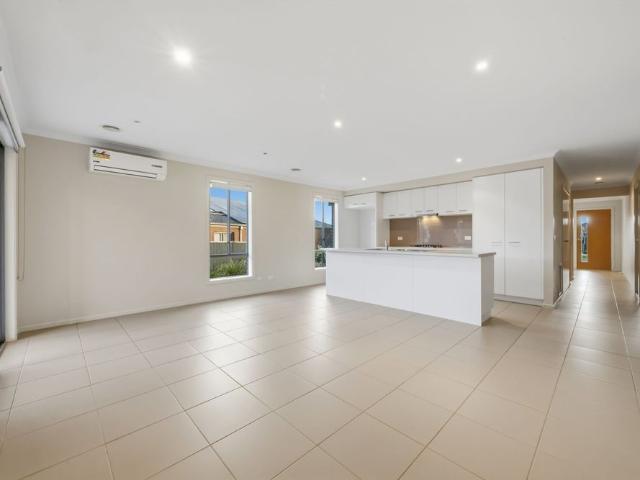 6 Lorensini Road, Lucas