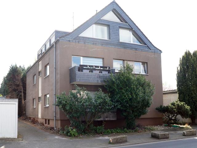 6 Parteien Mehrfamilienhaus in Pulheim!