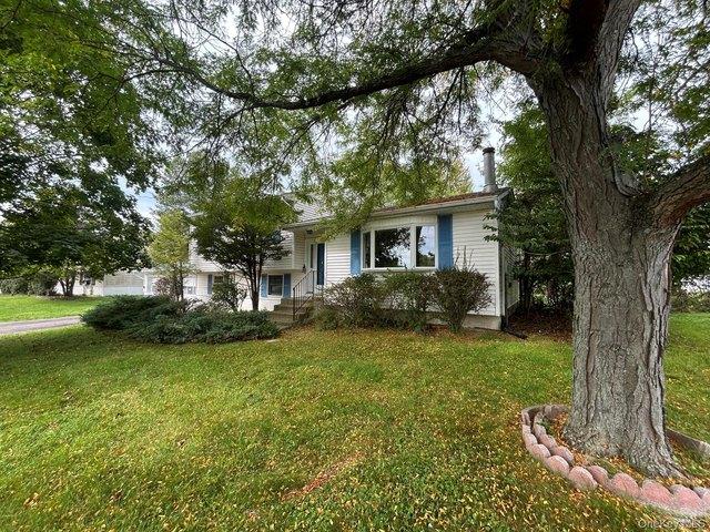 6 Pembroke Rd, Washingtonville, NY 10992