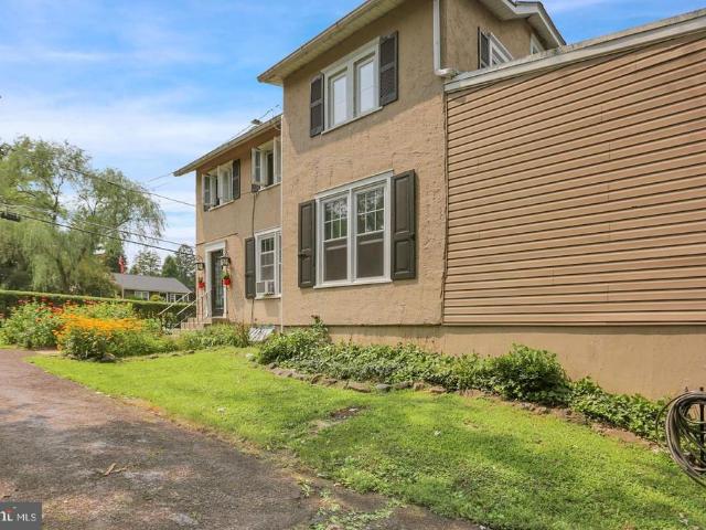 6 Perkiomen Avenue