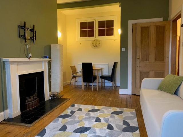6 Piershill Terrace, City of Edinburgh, EH8 7EU, United Kingdom | 2 bed apartment for rent #138694358 | Rentberry