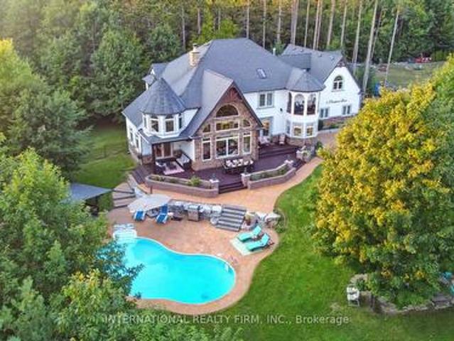 6 Pinehurst Lane, Springwater, ON, L9X 0C7 house for sale | Listing ID S13112 | Royal LePage
