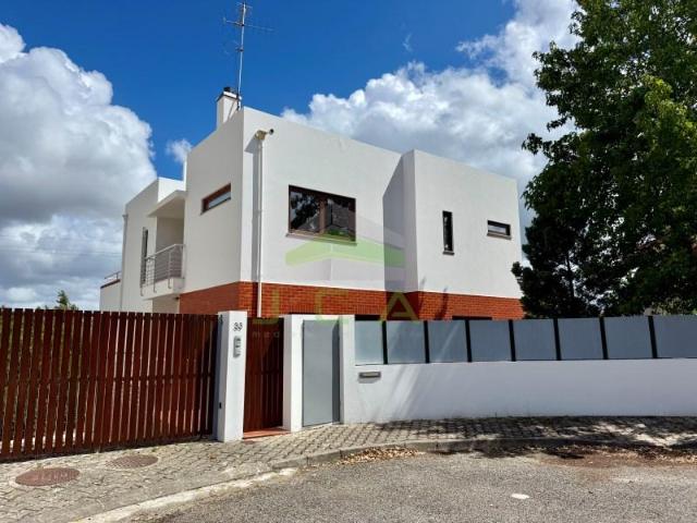 6 quarto, Leiria Leiria 105122419